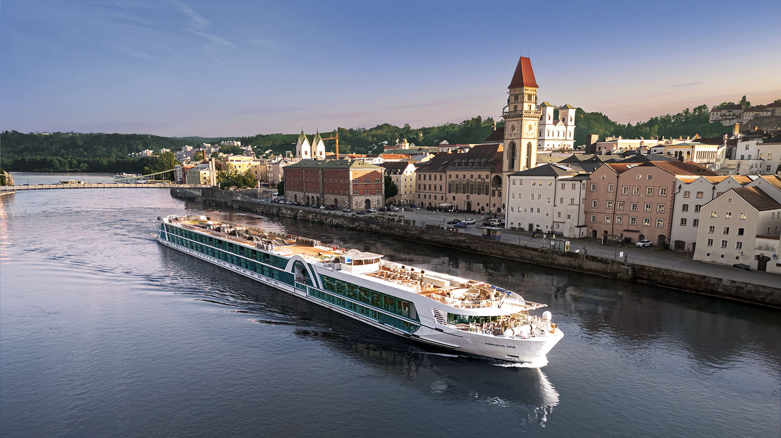Amadeus River Cruises 