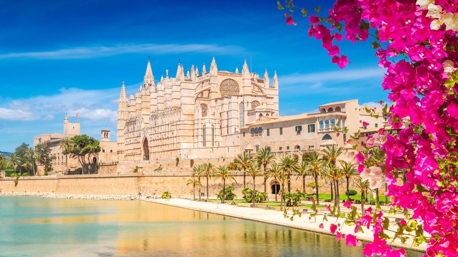HOT DEALS Circuitos por Europa con ABREU