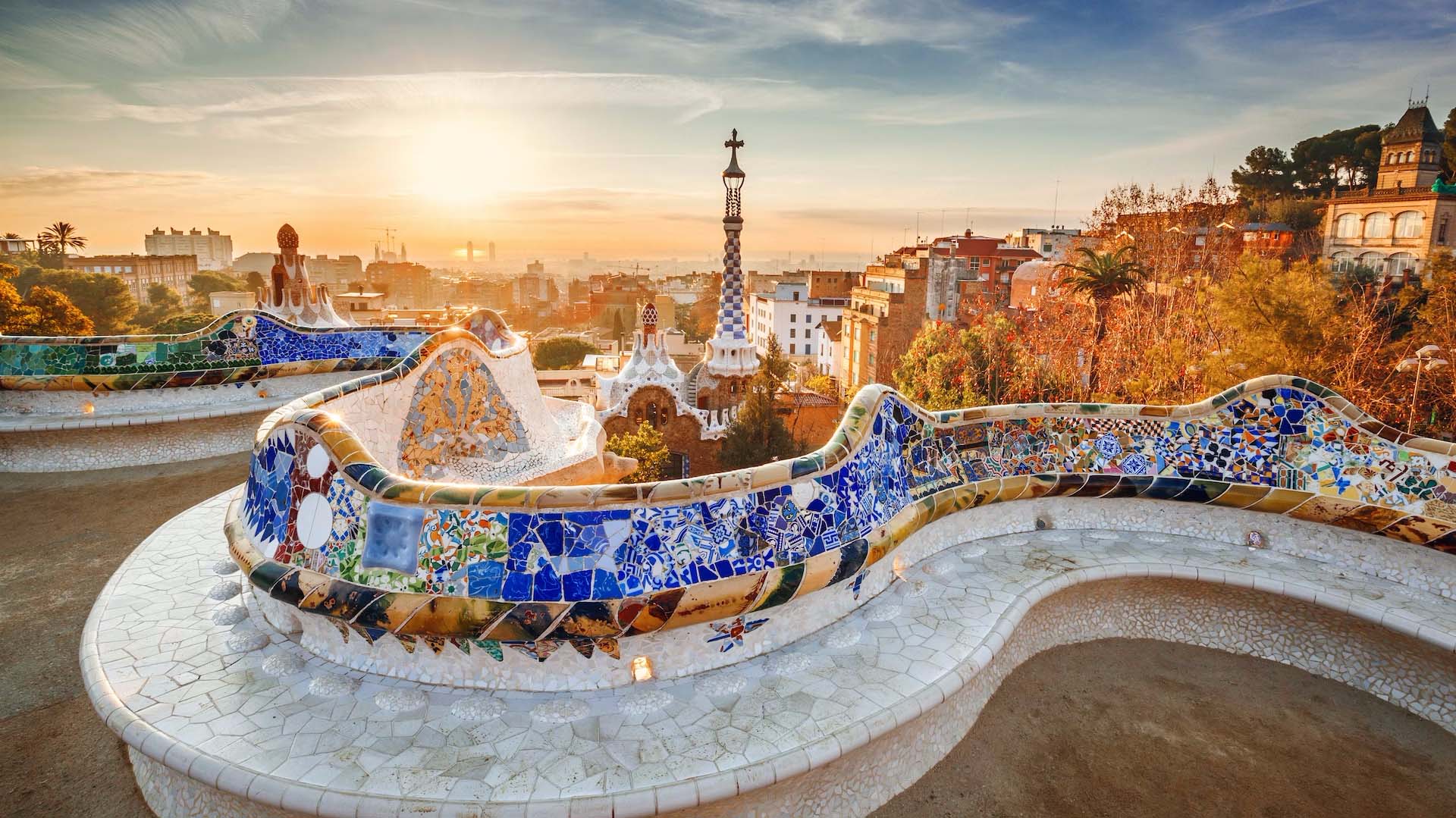 Surland con circuitos por Europa y Lejano Oriente